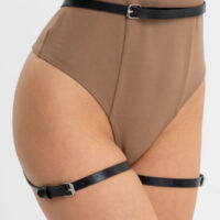 Handmade Leather Harness Fashion Accessory with Bow Details – Adjustable Design - Image 4